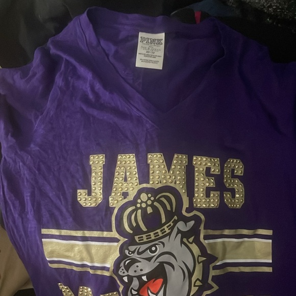 Used ones for a bed party she ended up not going to the school tags are off - Picture 2 of 5